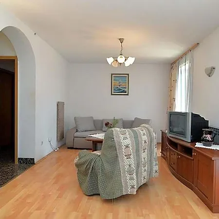 378 Rovinj