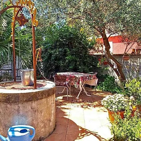 فندق 378